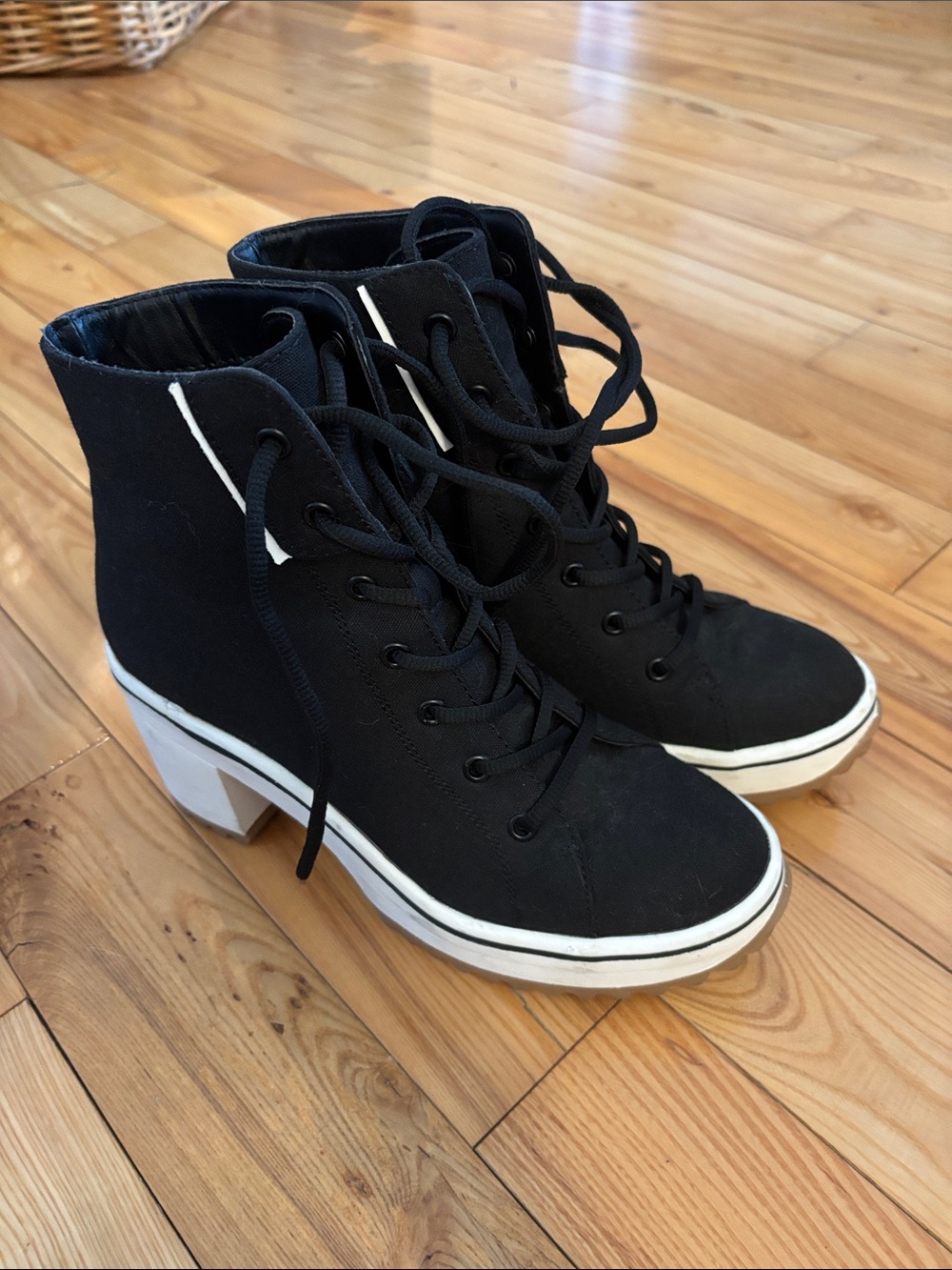 Black High-Top Canvas Heeled Sneakers - Women Size 9